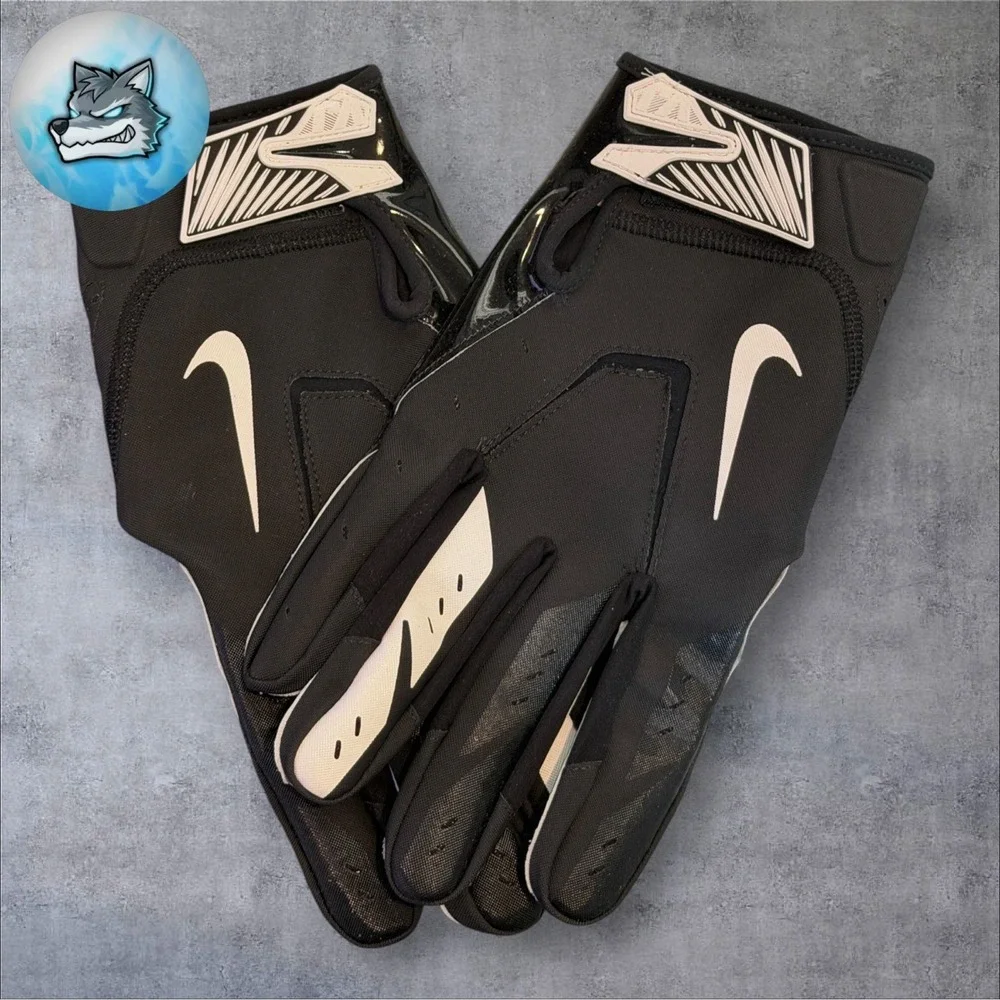 Nike cold size black